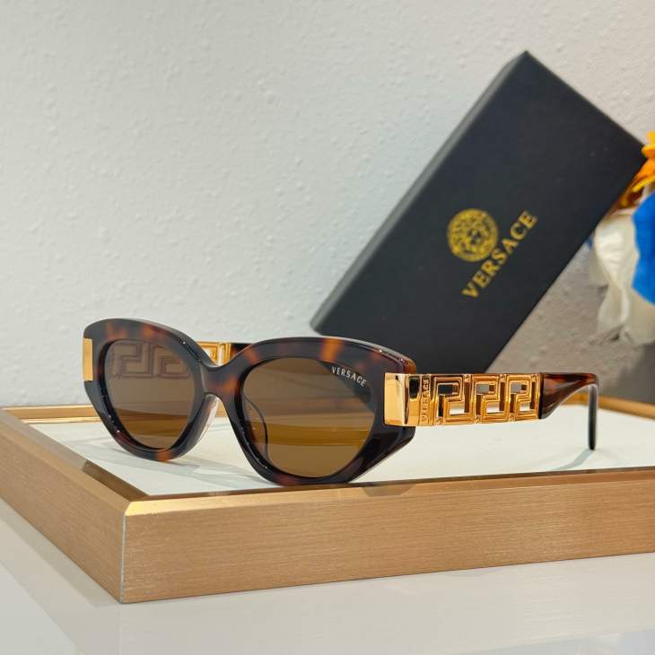Picture of Versace Sunglasses _SKUfw79165243fw